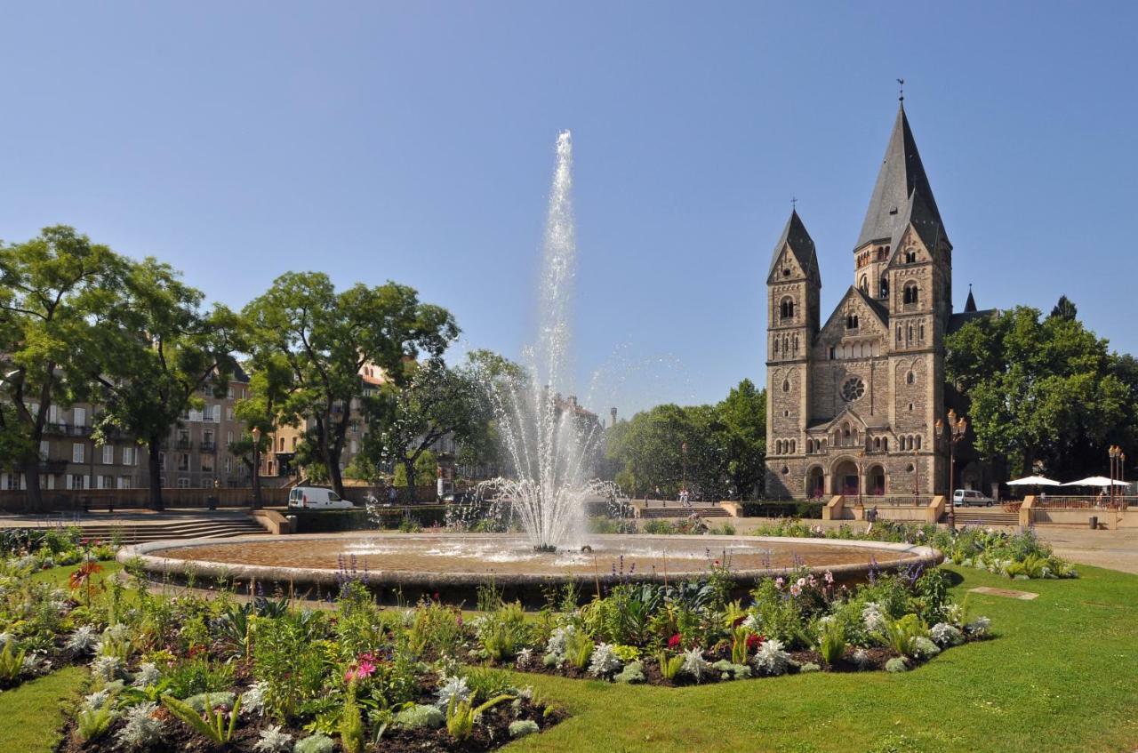 Апартаменты Metz Port Saint Marcel Экстерьер фото